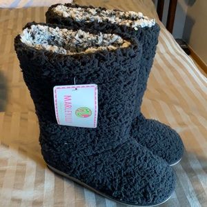 New Marley Lilly Sherpa Boots Size 8